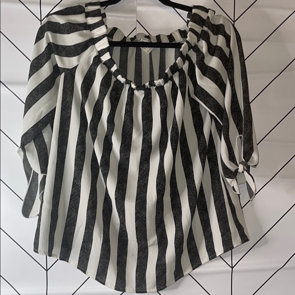 Off the shoulders top